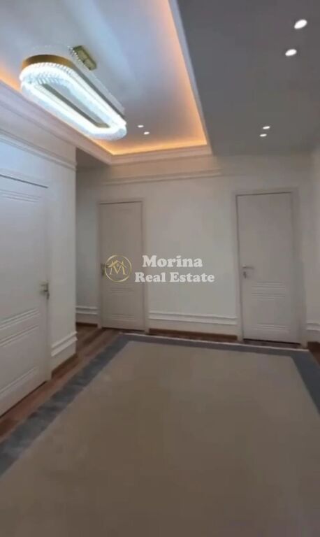Rent | Apartment 1 + 1 | Pazari i ri | 1300 €/month