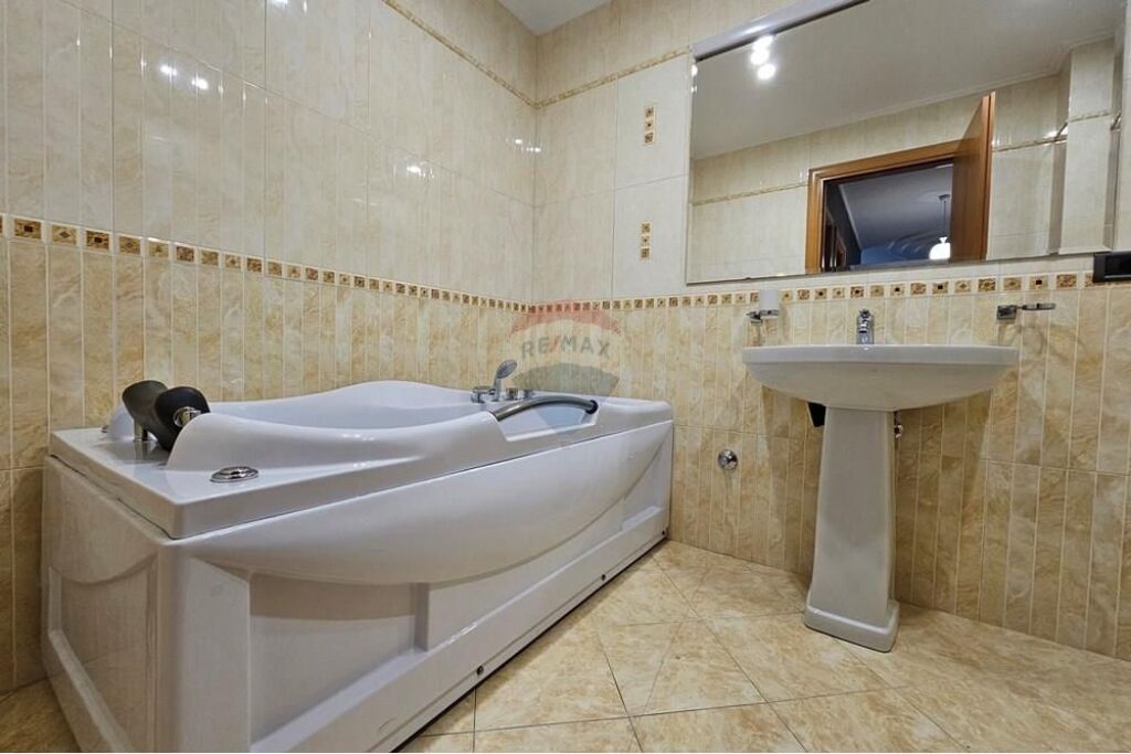 Apartament 2+1 me qira te Ambasada Amerikane!