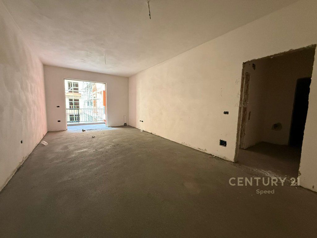 APARTAMENT 1+1 NE SPACE CITY BUILDING COMPLEX NE PASKUQAN PER SHITJE