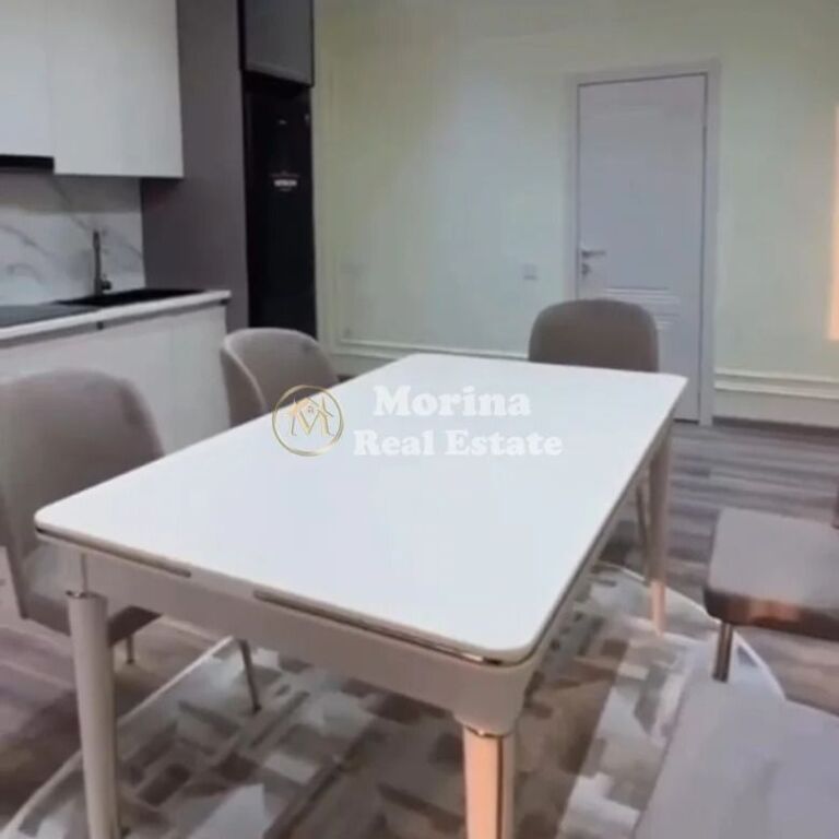 Rent | Apartment 1 + 1 | Pazari i ri | 1300 €/month