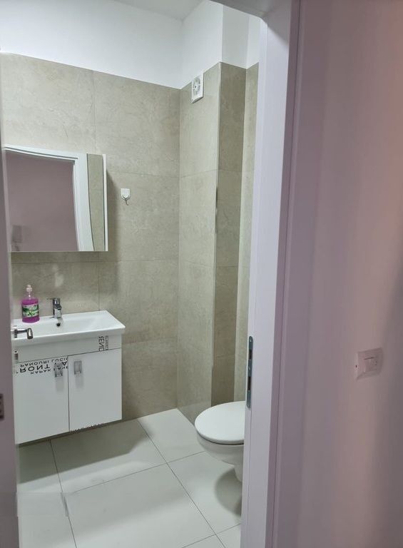 APARTMANET 1+1 ME QERA KOMUNA E PARISIT