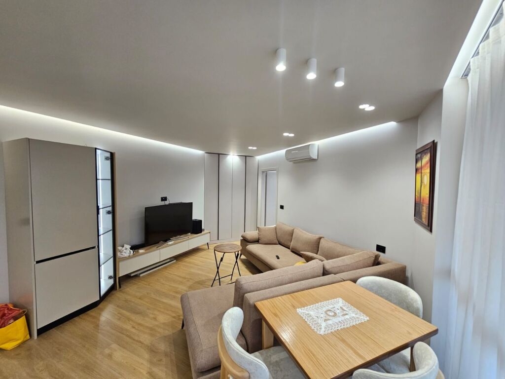 Apartment For Rent 1+1 in Vasil Shanto (ID B2101505) Tirana