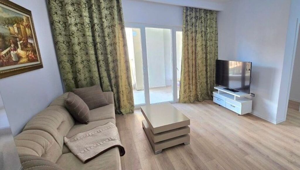 Zogu i Zi, appartamento 1+1 in affitto