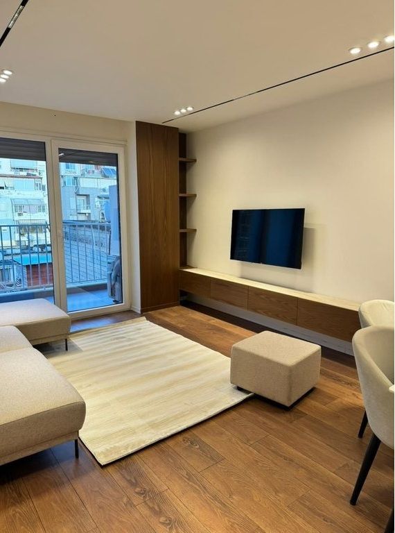 XHamllik jepet me qira apartament 1+1