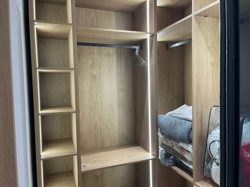 SUPER APPARTAMENTO 2+1+2 IN AFFITTO IN VIA JORDAN MISJA