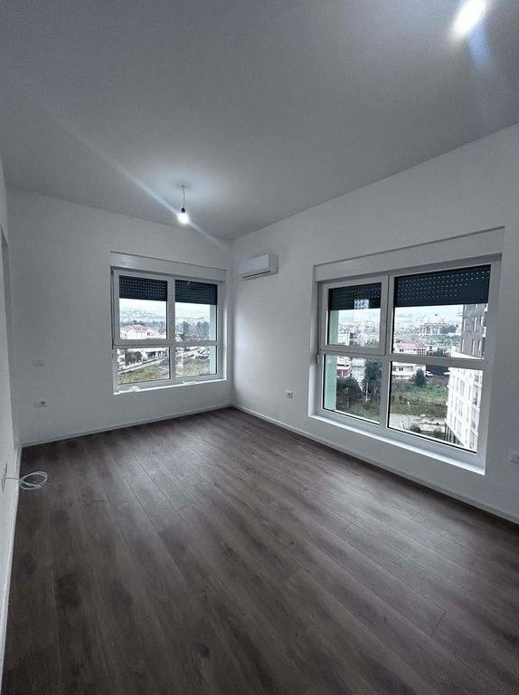 Apartament 1+1 Me Qira në Ali Demi, Tiranë