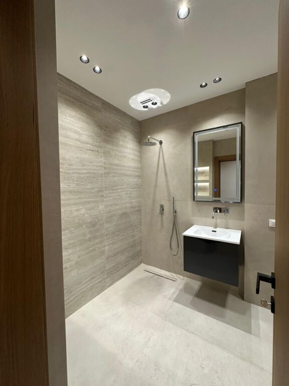 📌 SHITET APARTAMENT 2+1 ME PAMJE NGA LIQENI – Altana Residence | Komuna e Parisit 📍