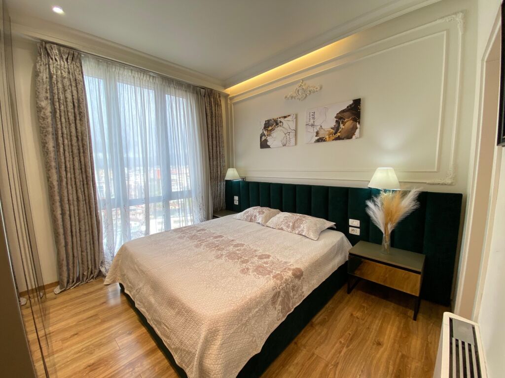 Apartament luksoz 2+1+🅿️,Rruga e Elbasanit prane Lion Park