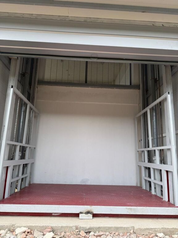 Rent, Warehouse, Prush, Tirana 2,200 €