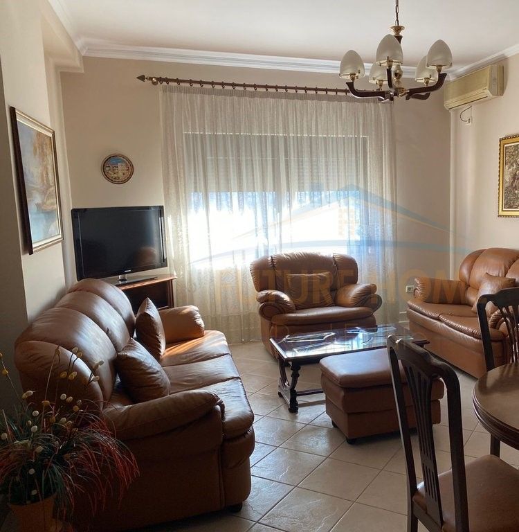 Qera, Apartament 2+1, Rruga e Kavajës