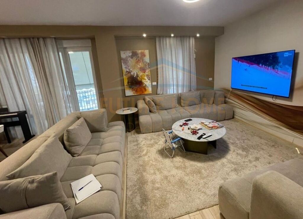 VENDESI APPARTAMENTO 2+1, CITTÀ DEGLI STUDENTI