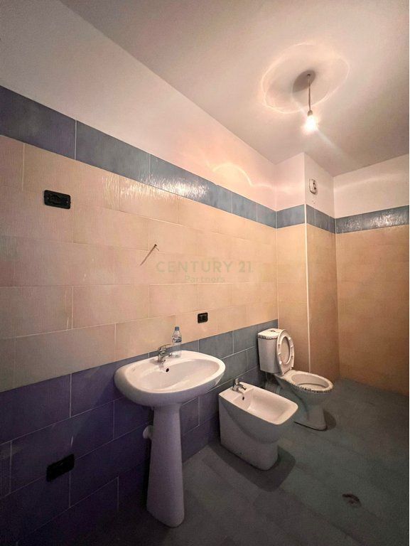 ‼️ Vendesi Appartamento Esclusivo 3+1+2 – Fresk, Tirana ‼️