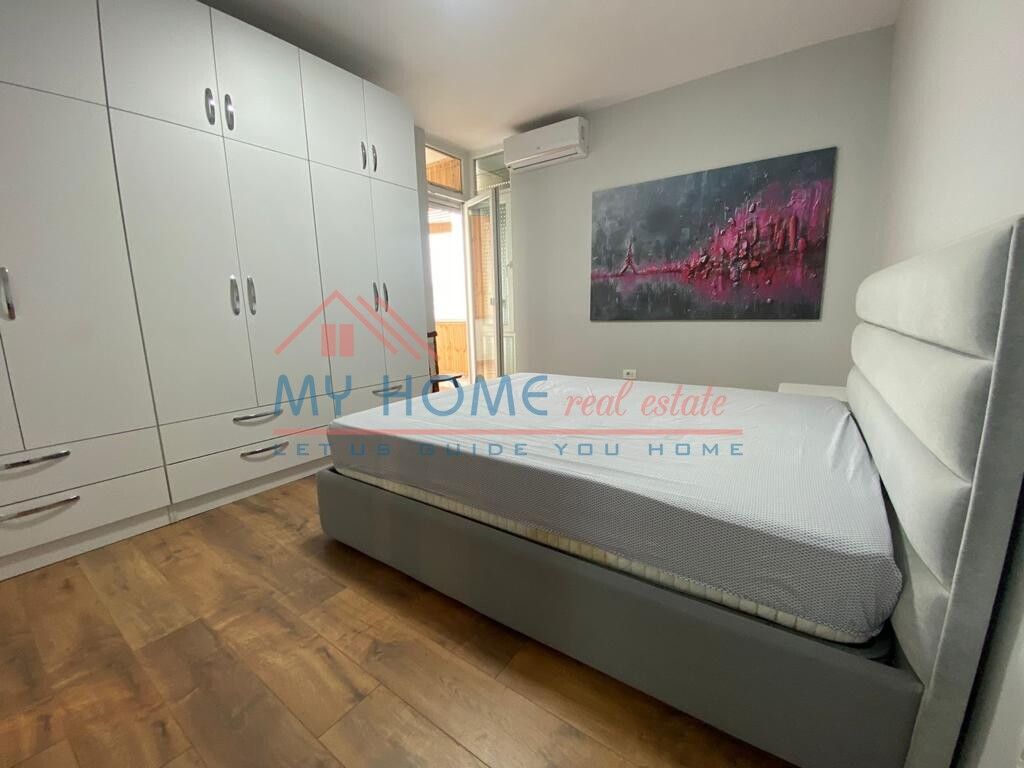 Apartament 2+1 me qera tek Ish Ekspozita ne Tirane