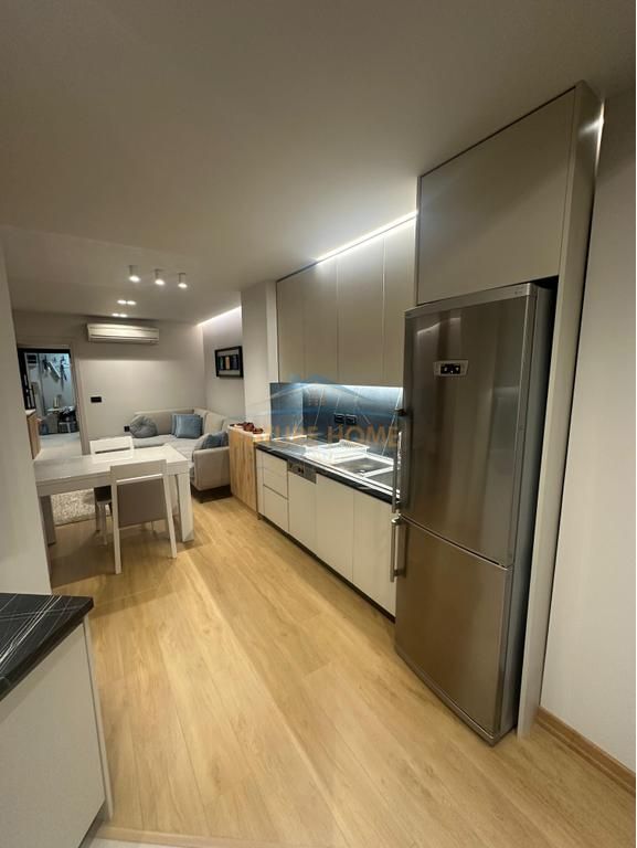 Qera, Apartament 1+1, Komuna e Parisit 850€