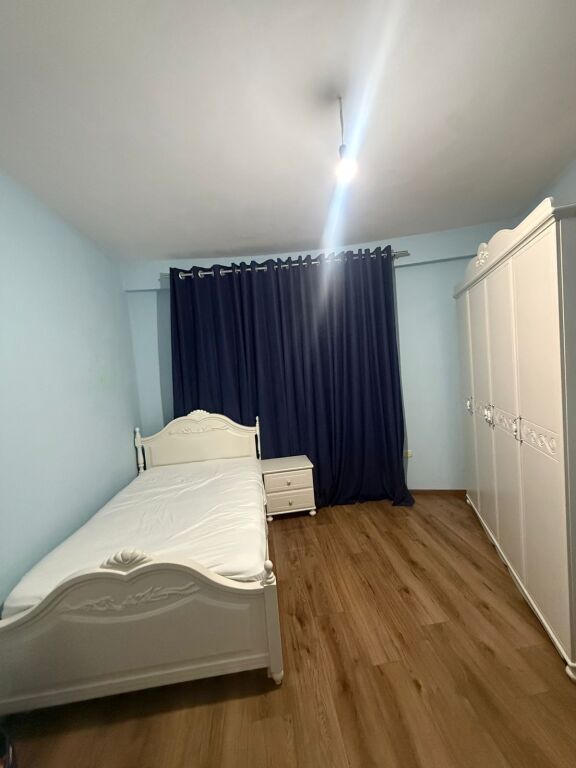 Appartamento in affitto 2+1+2 ad Astir .