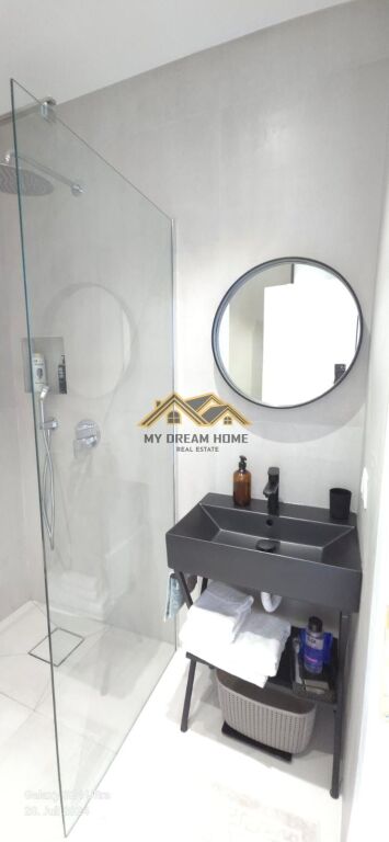 SHITET SUPER GARSONIERE NE VOLLGA , DURRES !