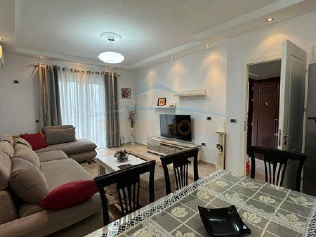 Affitto, Appartamento 2+1, Via Elbasani