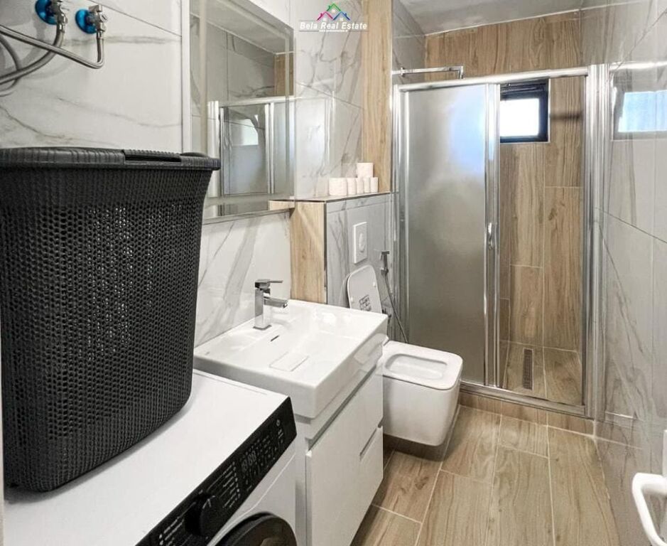 Apartament Me Qera 2+1 Tek Stadiumi Dinamo ( ID B221403) Tirane