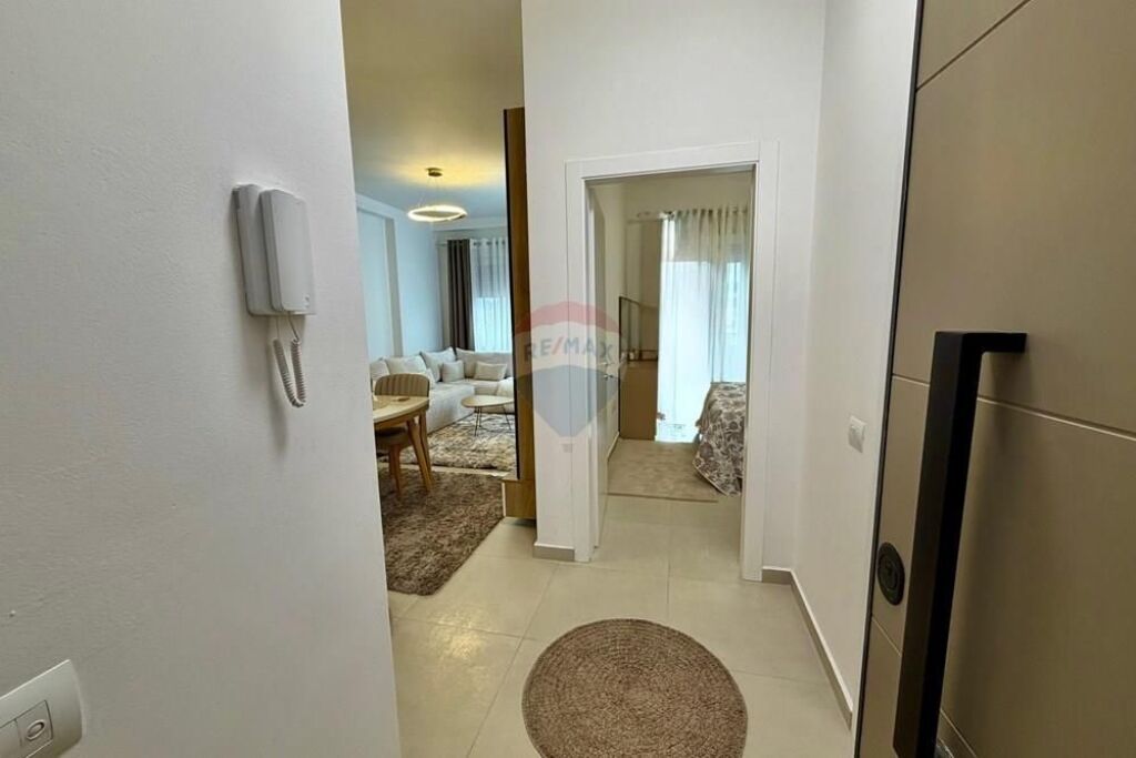 APARTAMENT 1+1 PER QIRA,Fabrika E Miellit