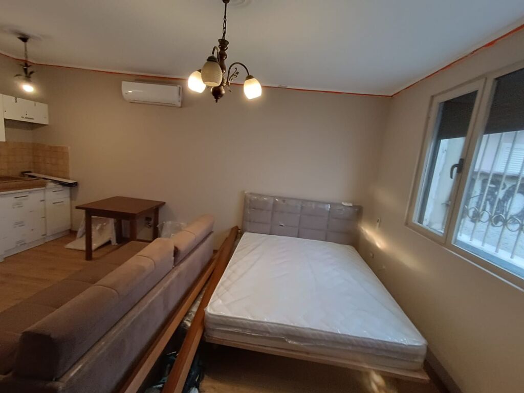 Jepet me qera garsonier te Stadiumi Dinamo