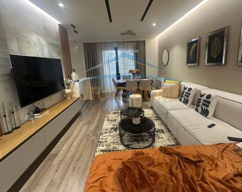 Rent, Apartment 3+1+2+Parking Space, Kosovarëve Street, Tirana