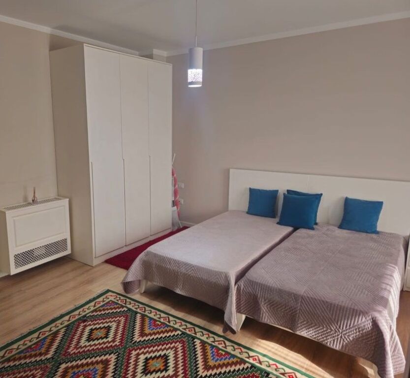 Apartament premium 2+1+2 (130 m²) me qira pranë Liqenit Artificial të Tiranës!