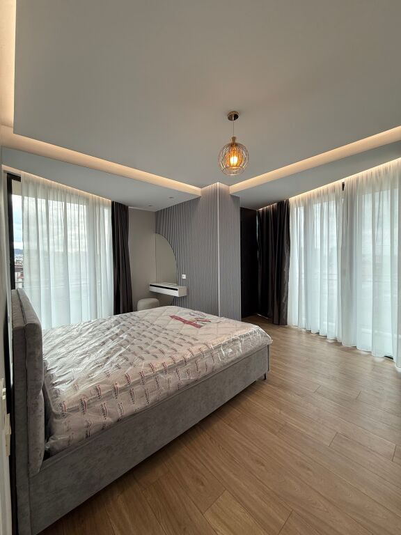 🏠Jepet me qira Apartament Modern 2+1+Post Parkimi 📍Golden Tower Residence, Mine Peza 💶Çmimi: 1100€