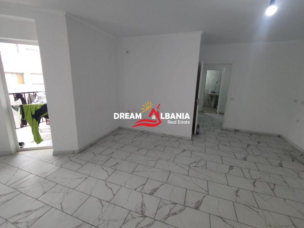 Apartment 1+1 for sale on Hysen Dalliu Street ( ID 41111520 )