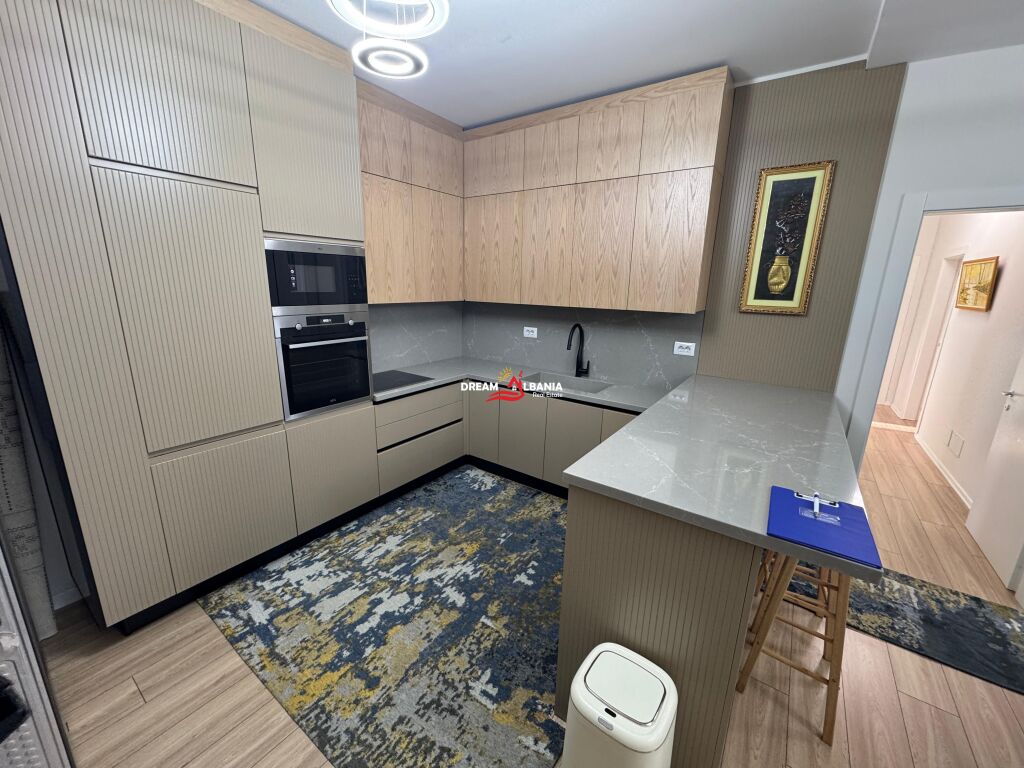 Jepet apartament 3+1+2 tualete me qera tek Tirana Garden Building ( ID 4231485 )