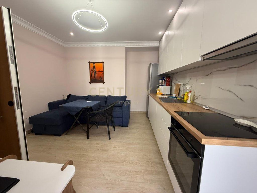 APARTAMENT 1+1 ME QIRA NE LAPRAKE
