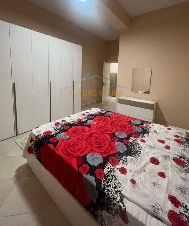 Qira, Apartament 1+1+Verande, Fresk, Tirane.