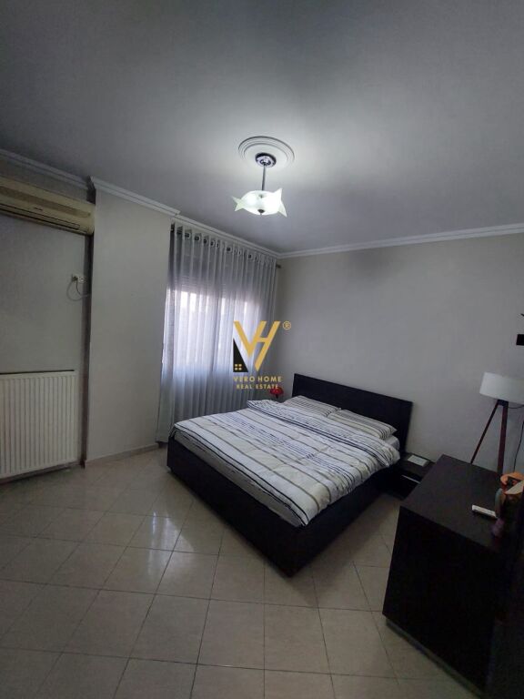 JEPET APARTAMENT 2+1+2BLK ME QERA TE RRUGA KAVAJES 85.000 LEKE