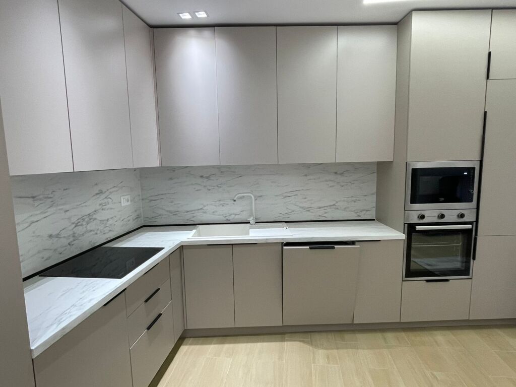 SUPER APPARTAMENTO 2+1+2 IN AFFITTO IN VIA JORDAN MISJA