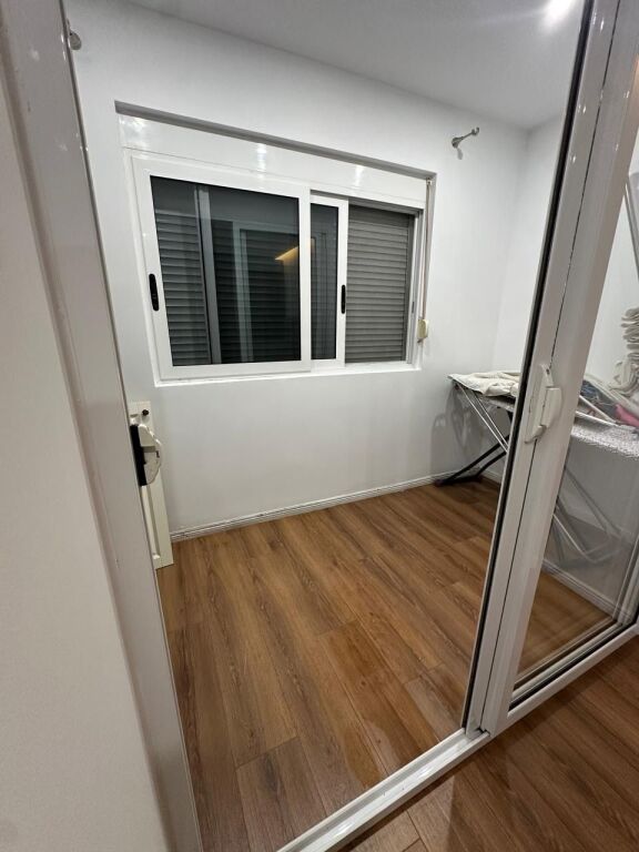 Jepet me Qira Apartament 1+1 – Pranë Selvisë !