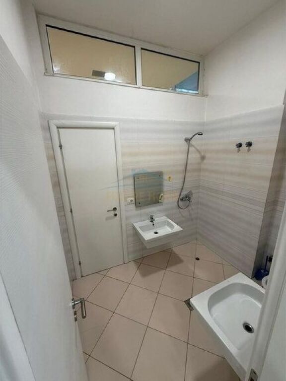 Rent , Business Environment , Xhanfize Keko , Tirane .