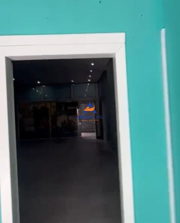NEGOZIO IN AFFITTO 120M2 "RRUGA E DIBRES" 50000 LEKE