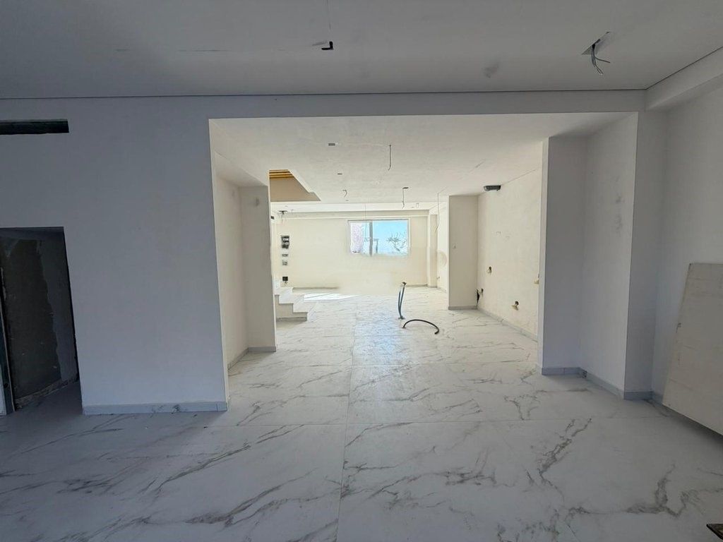 SHESIM DUPLEX NE FRESK TE REZIDENCA JAHO !