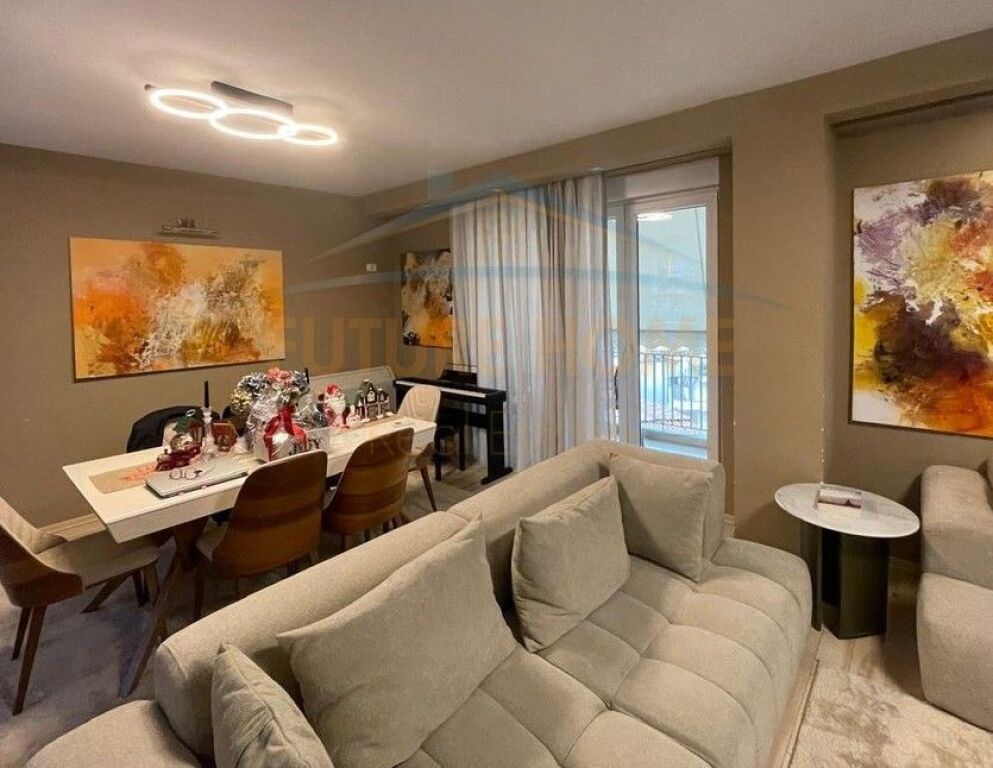 For sale, Apartment 2+1+2, Student City, Tirana