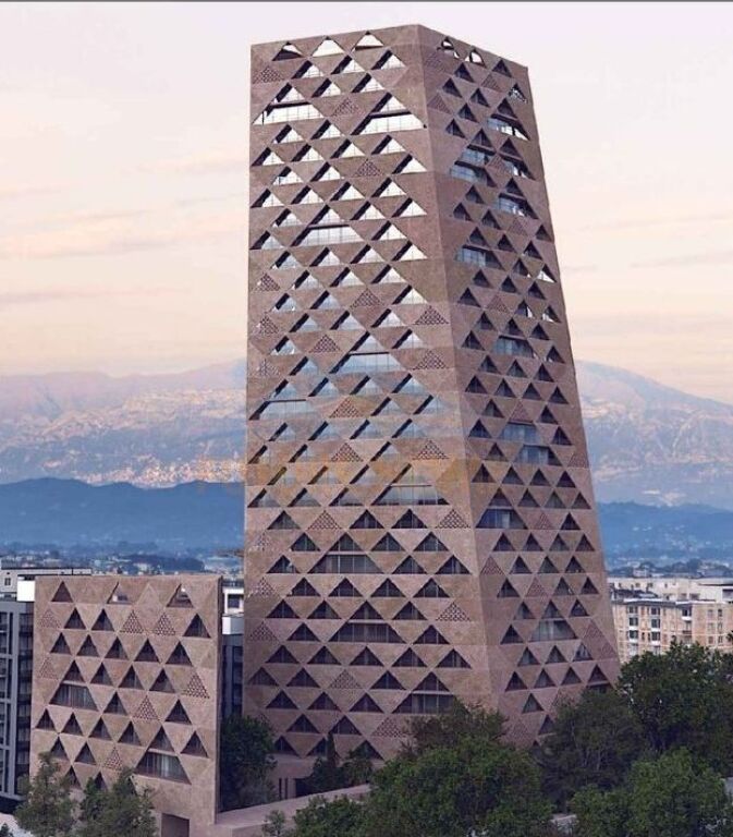 Shitet , Apartament 2+1+ Post Parkimi , Tirana Tower , Porcelan