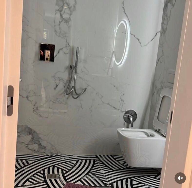 🏡 APARTAMENT ME QIRA 2+1+2 me ballkon • Luksoz 💰 Çmimi: 800€ Neto në muaj