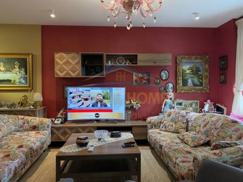 Shitje, Apartament 2+1, Ish Ekspozita