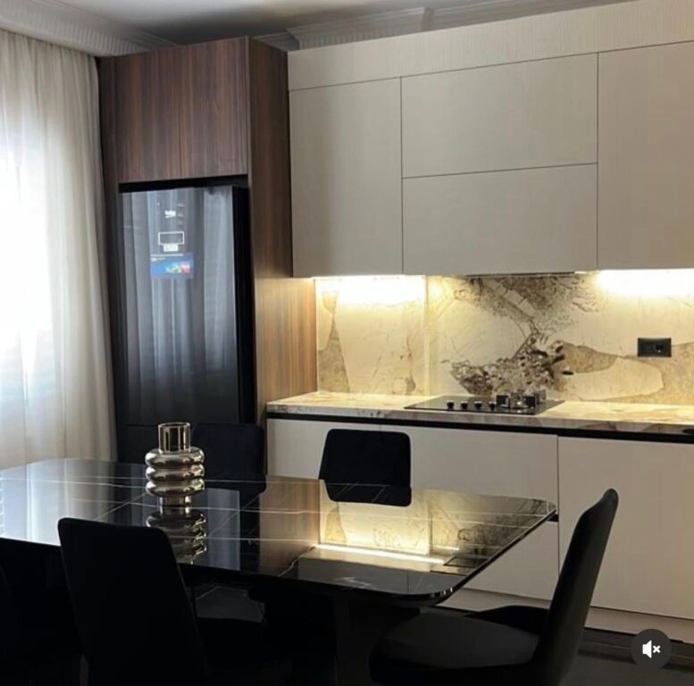 🏡 APARTAMENT ME QIRA 2+1+2 me ballkon • Luksoz 💰 Çmimi: 800€ Neto në muaj