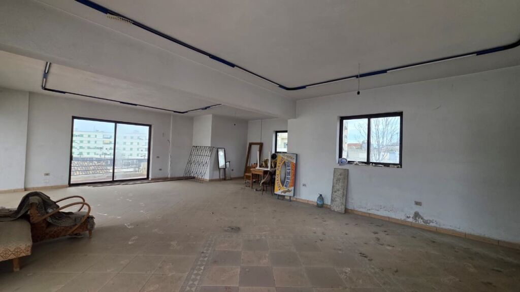 Vilë – Për Shitje- Rruga Ali Demi, pranë Bashkisë, Vlorë