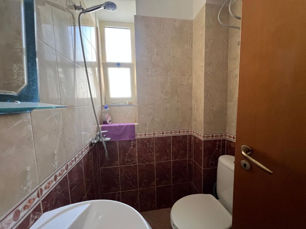 Garsoniere – Për Qira, Lungomare, Vlorë