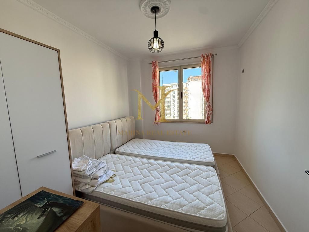 JEPET APARTAMENT 2+1 ME QERA , PLAZH HEKURUDHA !