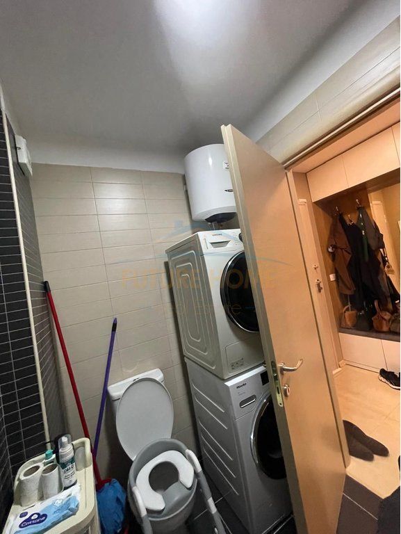 In vendita, Appartamento 2+1+2, Città Studentesca, Tirana