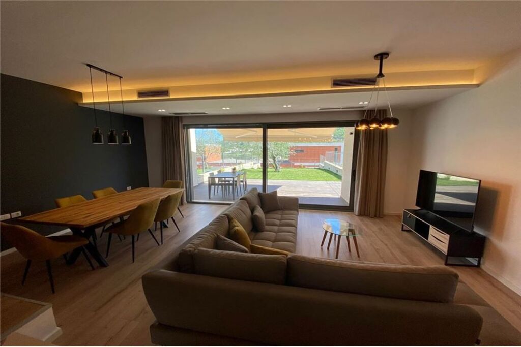 VILE 3-kateshe PER QIRA NE MULLET