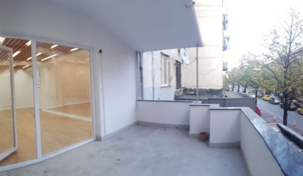 Absolute Office – Open Space (Vesa Center), Main Road, BLLOK (160 m²) – Swiss Parquet