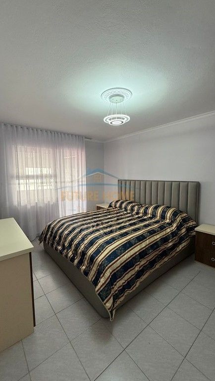 Rent, Apartment 3+1, Zogu i I Boulevard