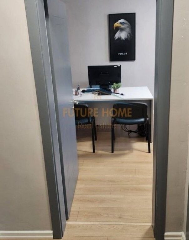 Qira, Ambient per Zyre, Rruga Myslym Shyri, Tirane.